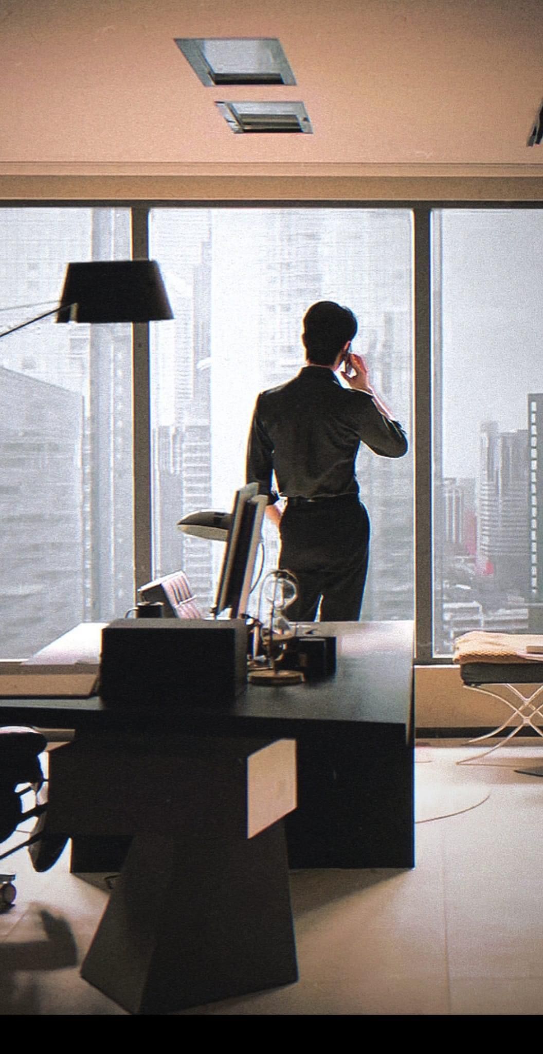 CEO Giấu Mặt
